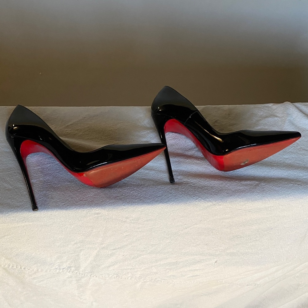 Size 11 Christian Louboutin black “So Kate” - Picture 8 of 13